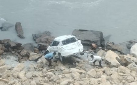 चंबा में रावी नदी में समाई कार, हादसे में एक एमबीबीएस प्रशिक्षु की मौत जबकि एक लापता,दो प्रशिक्षु घायल