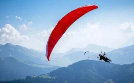 भारी बारिश की चेतावनी के कारण हिमाचल के बीड़-बिलिंग में स्थगित चल रही पैराग्लाइडिंग गतिविधियां फिर से शुरू