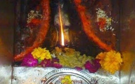 शारदीय नवरात्रि के तीन दिन 24 घंटे खुले रहेंगे शक्तिपीठ ज्वालामुखी मंदिर के कपाट,मंदिर प्रशासन ने लिया फैसला 