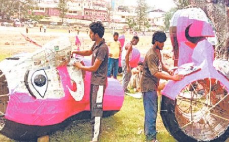मिसाल :  नाहन शहर के चौगान मैदान में हिंदुओं के दशहरा उत्सव में खुशियों के रंग भर रहे मुस्लिम कारीगर