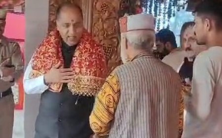 जयराम ठाकुर ने शूलिनी मंदिर में नवरात्रि के अवसर पर माता की पूजा अर्चना कर प्रदेशवासियों को दी बधाई  