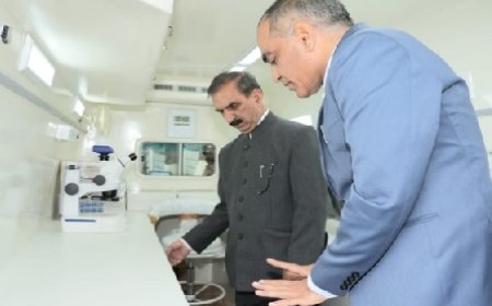 सीएम सुक्खू ने शिमला से छह अत्याधुनिक मोबाइल फोरेंसिक वैन को झंडी दिखाकर किया रवाना  