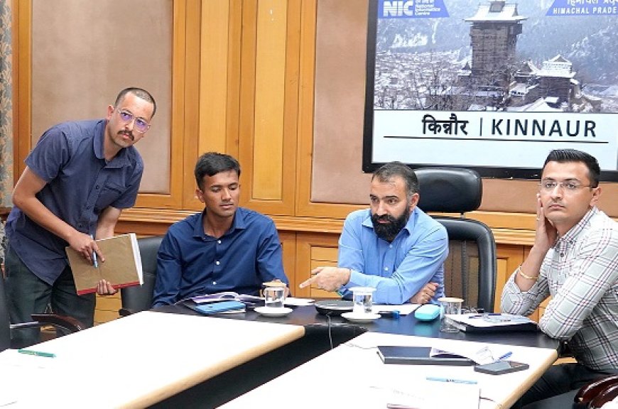 किन्नौर में सड़क सुरक्षा व यातायात व्यवस्था को लेकर बैठक आयोजित,नशा करके वाहन चलाने पर होगी सख्त कार्यवाही