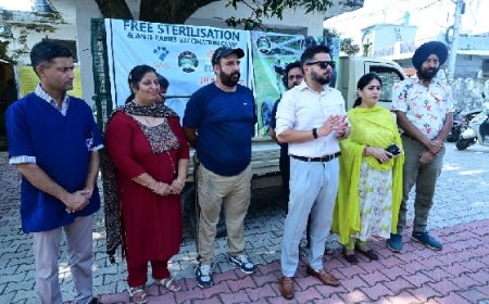 यमुनाशरद महोत्सव 2025 के अंतर्गत पोंटा साहिब में स्ट्रीट डॉग्स का सामूहिक नसबंदी एवं टीकाकरण अभियान