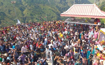 गिरिपार के बडोल में उमड़ा आस्था का सैलाब , सिरपुर मंदिर निर्माण के बाद शांत महा पर्व का हुआ आयोजन