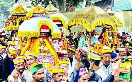 अंतरराष्ट्रीय दशहरा उत्सव के चौथे दिन भगवान नरसिंह की निकली तीसरी जलेब यात्रा