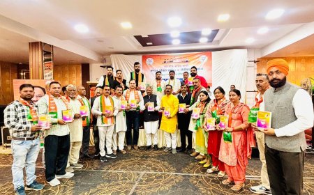 भाजपा मंडलों की संयुक्त बैठक में संगठन को मजबूत करने पर जोर , बूथ विवरणिका का हुआ विमोचन