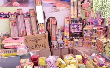 शिमला में पटाखों की बिक्री के लिए स्थान चिन्हित,चिन्हित स्थानों को छोड़कर अन्य स्थानों पर पटाखों की बिक्री पर प्रतिबन्ध