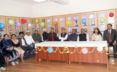 मुख्यमंत्री सुक्खू ने बालिका आश्रम में बच्चों के साथ मनाई दीपावली , नारी सेवा सदन में बांटे मिठाई और उपहार