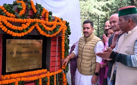 40 लाख से चौड़ी होगी चायली खुर्द सड़क :  विक्रमादित्य सिंह