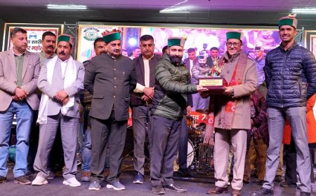 उप मुख्य सचेतक केवल सिंह पठानीया ने राज्य स्तरीय किन्नौर महोत्सव की दूसरी सांस्कृतिक संध्या में की बतौर मुख्य अतिथि की शिरकत