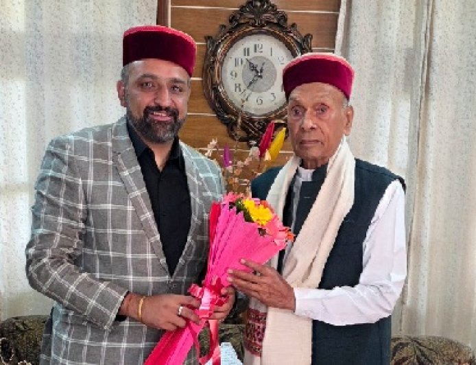 पीएम के नेतृत्व में हिमाचल को हमेशा मिली प्राथमिकता, आपदा के समय केंद्र सरकार ने दिया प्रदेश का साथ : धूमल