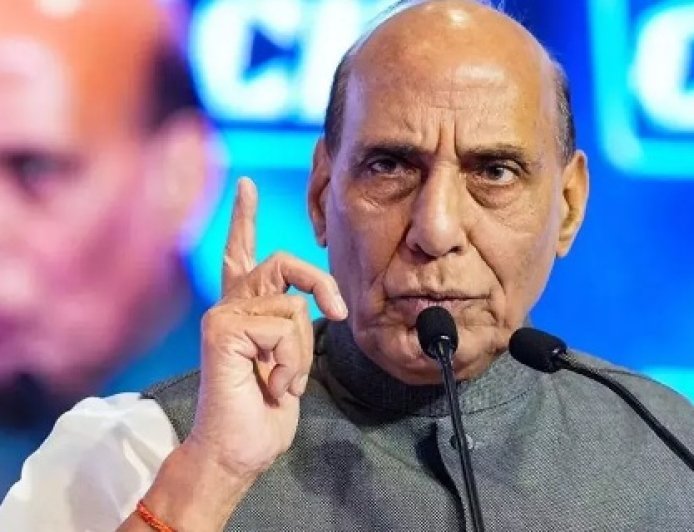 भारत को हमेशा युद्ध जैसी स्थिति के लिए रहना चाहिए तैयार, क्योंकि सीमाओं पर कभी भी बदल सकते हालात : रक्षा मंत्री