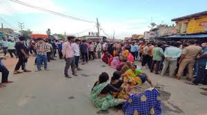मूर्ति विसर्जन के समय नदी में डूबे 13 युवक , पांच शव बरामद , सेना ने चलाया सर्च अभियान