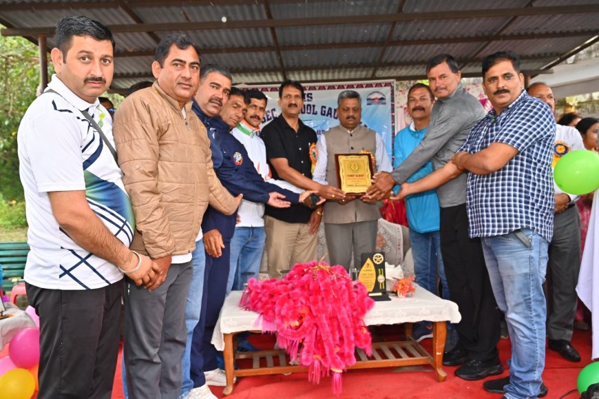 खेलों के लिए ढांचागत विकास पर जोर दे रही है प्रदेश सरकार : सुरेश कुमार