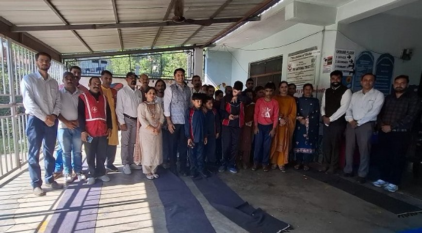 उपायुक्त ने सुंदरनगर में विशेष बच्चों को दिए दीपावली उपहार,खुशियों की रोशनी बाँटना ही दीपावली का सच्चा अर्थ 