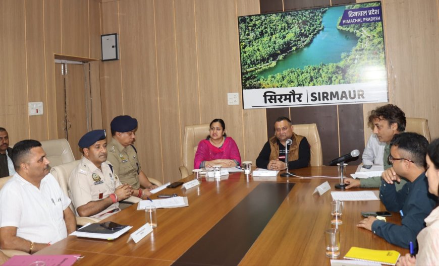 रेणुका जी मेला पूरी भव्यता तथा पारम्परिक रूप से होगा आयोजित : विनय कुमार