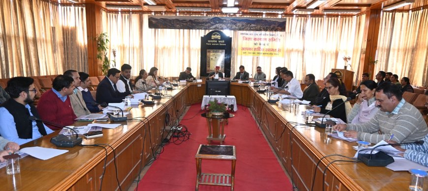 कमजोर वर्गों के कल्याण के लिए सरकार चला रही कई कल्याणकारी योजनाएं : नन्द लाल