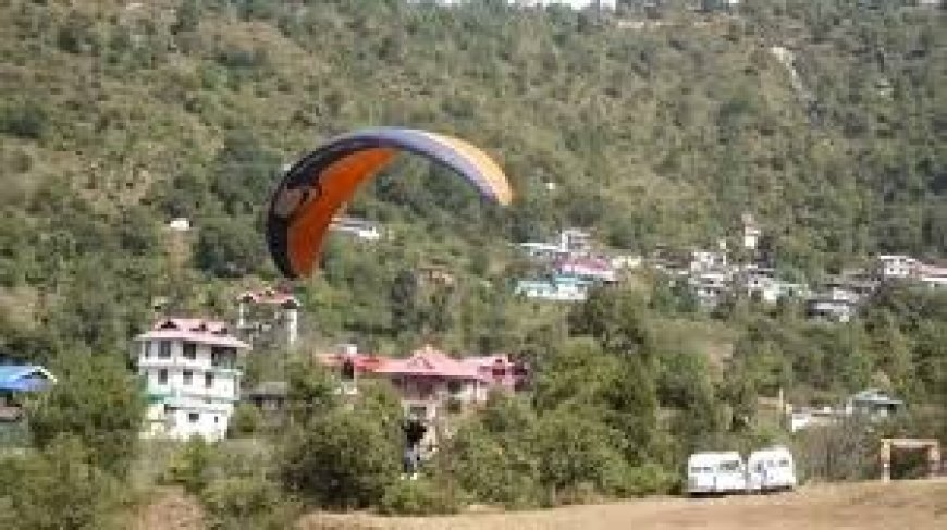 शिमला के जुन्गा में फ्लाइंग फेस्टिवल का आगाज, देश-विदेश के 60 पैराग्लाइडर ले रहे हिस्सा