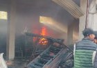 कांगड़ा के फकलोह क्षेत्र में टेंट हाउस में अचानक आग लगने से करीब 80 लाख रुपये का सामान जलकर राख