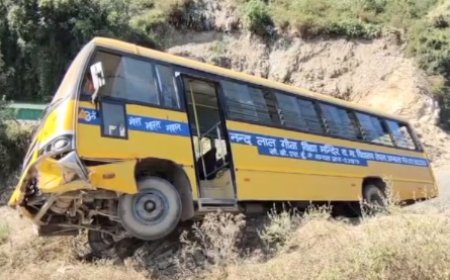 बड़ा हादसा टला : सोलन स्थित मोहन हेरिटेज पार्क घुमाने ले जा रही अंबाला के निजी स्कूल की बस की ब्रेक फेल