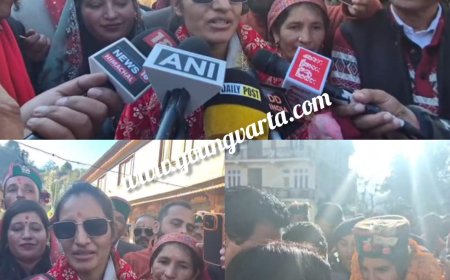 वर्ल्ड कप जीतने के बाद माँ हाटेशवरी के दर पहुंची रेणुका ठाकुर , ग्रामीणों ने ढोल-नगाड़ों के साथ किया भव्य स्वागत 