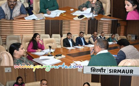 अधिकारी अधिनियम के अनुरूप योजनाओं का करें क्रियान्वयन : उपायुक्त