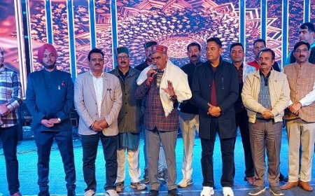 माता श्री चिंतपूर्णी महोत्सव*विधायक संजय रत्न ने की दूसरी सांस्कृतिक संध्या की अध्यक्षता