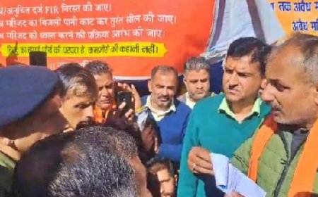 संजौली में मस्जिद विवाद को लेकर प्रशासन के आश्वासन के बाद चौथे दिन हिन्दू संगठनों का आमरण अनशन खत्म