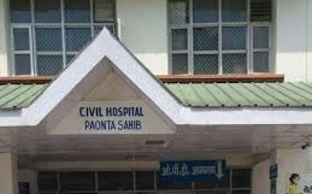 पांवटा साहिब अस्पताल में पारदर्शी होगी डाक्टरों का रोस्टर प्रबंधन और दवा वितरण की व्यवस्था 