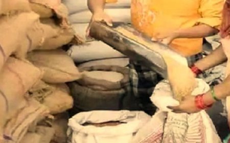 प्रदेश में राष्ट्रीय खाद्य सुरक्षा अधिनियम के तहत मिलने वाले मुफ्त और सस्ते राशन के लाभार्थियों की सूची में पाई अनियमितताएं 