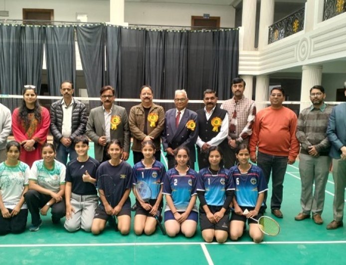 गौतम कालेज में एच.पी.यू. इंटर कॉलेज बैडमिंटन चैम्पियनशिप का सफल आगाज़