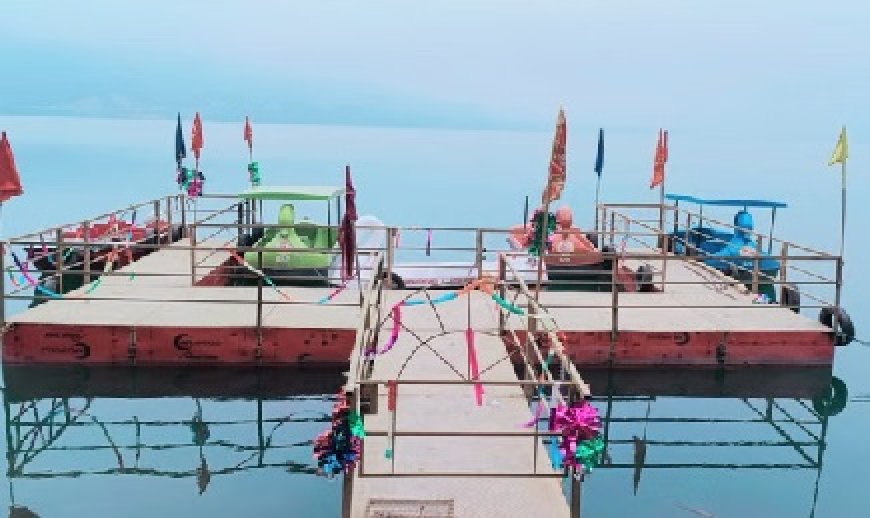 गोबिंद सागर झील में हिमाचल का पहला फ्लोटिंग जेटी फूड कोर्ट शुरू,पर्यटन निगम एमडी ने किया उद्घाटन