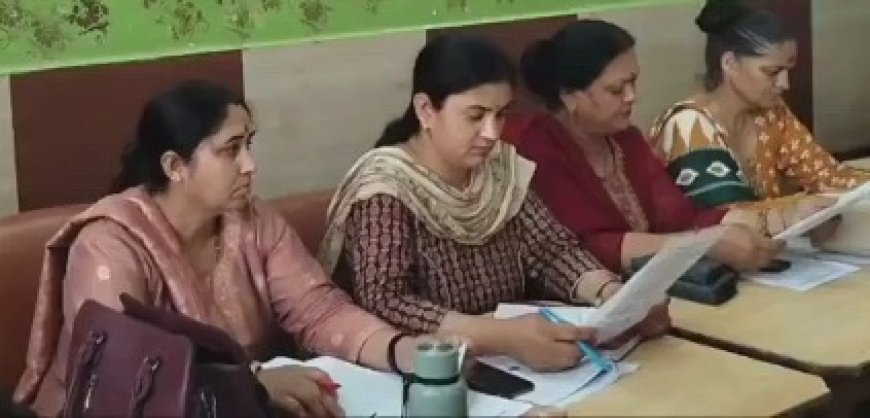 प्रदेश में महिलाओं से बढ़ रहे अपराधों को लेकर शिमला में जनवादी महिला समिति का प्रदर्शन