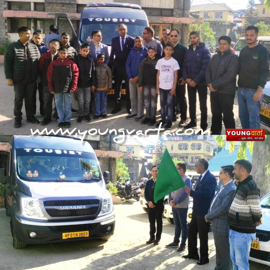 राज्य स्तरीय खेल कूद प्रतियोगिता के लिए रवाना हुए चिल्ड्रन ऑफ द स्टेट , डीसी ने बस को दिखाई हरी झंडी 