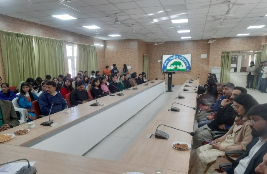 राजकीय महाविद्यालय सोलन में राष्ट्रीय प्रेस दिवस पर जनसंपर्क विषय पर सेमिनार का आयोजन