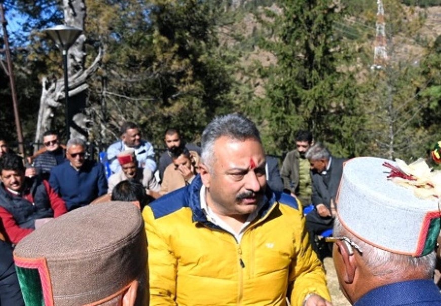 जुब्बल में स्वास्थ्य सेवाओं को किया जा रहा सुदृढ़ और मजबूत : रोहित ठाकुर