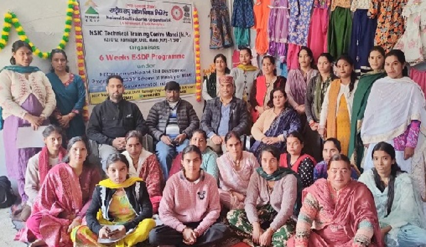 एनएसआईसी महिलाओं को बना रहा स्वाबलंबी, 25 महिलाओं को दिया कौशल विकास प्रशिक्षण