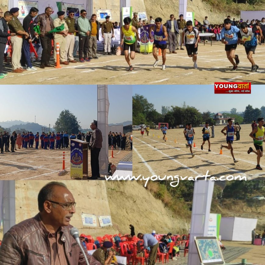 एक युद्ध नशे के विरुद्ध अभियान में जुटे एक दर्जन स्कूलों के सैंकड़ों छात्र , आयोजित हुई एथलेटिक्स स्पर्धाएं