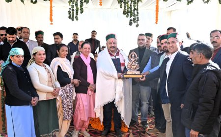 स्थानीय बच्चों को घरद्वार पर ही गुणवत्ता युक्त शिक्षा उपलब्ध करवाना सरकार का लक्ष्य : शिक्षा मंत्री 