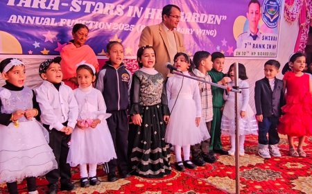 एसवीएन स्कूल के प्री प्राइमरी के  वार्षिक समारोह ने नन्हे बच्चों ने प्रस्तुत किए रंगारंग कार्यक्रम 