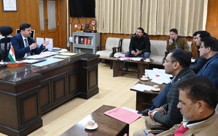 पशुधन हमारी धरोहर, इसे अवारा न छोड़े,सहारा पशु का प्रशासन बनेगा सहारा : अनुपम कश्यप