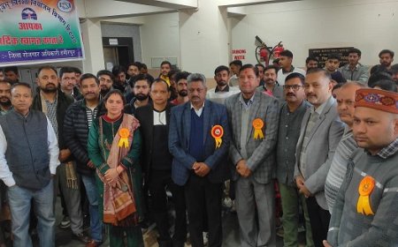 विदेशों में भी रोजगार दे रही हिमाचल प्रदेश सरकार : सुरेश कुमार