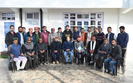बिना नैतिकता और राजनीतिक सुचिता के काम कर प्रदेश के हितों को दांव पर रख रहे मुख्यमंत्री : जयराम ठाकुर