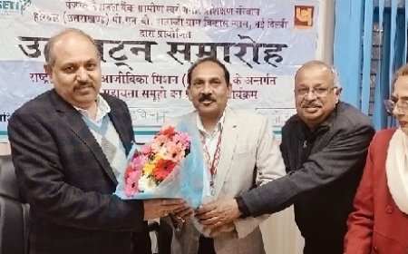 महिला समूह को क्लाउड किचन के लिए दिए जा रहे प्रशिक्षण का मुख्य विकास अधिकारी ने किया शुभारंभ