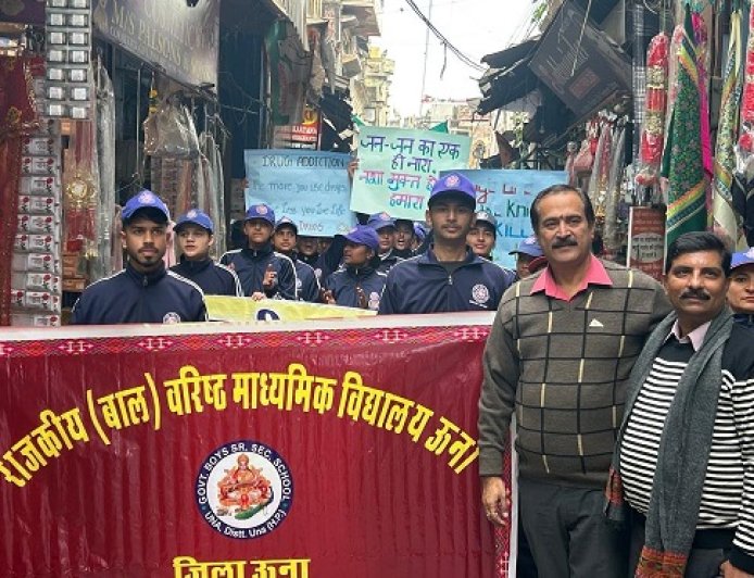 ऊना में एंटी-चिट्टा अभियान का सशक्त संदेश,डीसी ने युवाओं से नशे के विरुद्ध मोर्चा संभालने का किया आह्वान