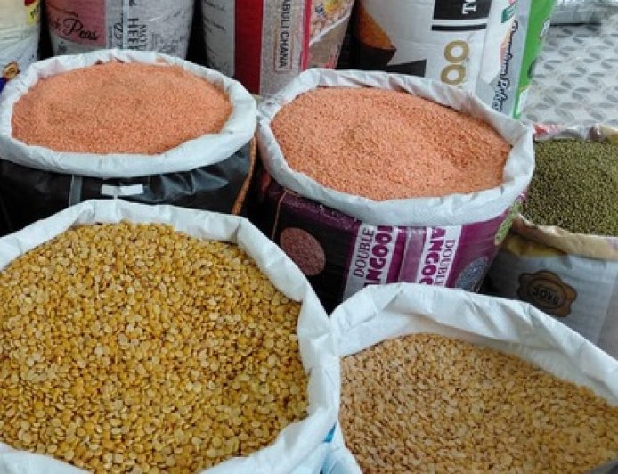 प्रदेश के राशन डिपुओं में सस्ती हुई चना दाल, जल्द ही चना दाल की दी जाएंगी सप्लाई  