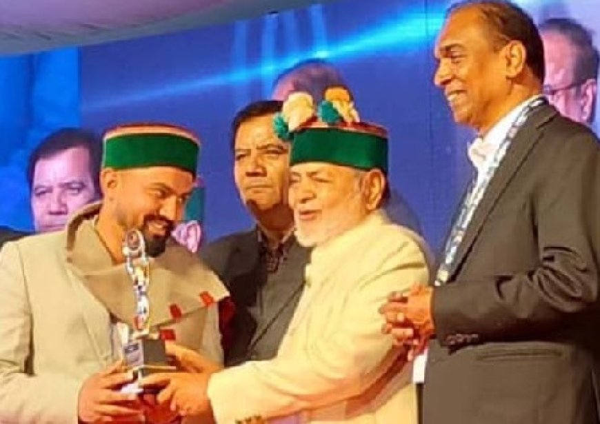 हिमाचल के बेटे आशीष नेगी देश के शीर्ष युवा अचीवर्स सम्मान से किया सम्मानित 