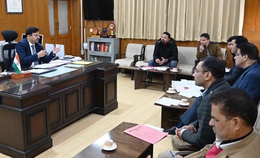 पशुधन हमारी धरोहर, इसे अवारा न छोड़े,सहारा पशु का प्रशासन बनेगा सहारा : अनुपम कश्यप