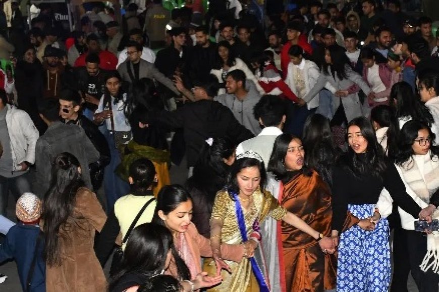 शिमला में चौथी सांस्कृतिक संध्या में बॉलीवुड, पंजाबी और पहाड़ी गीतों पर खूब थिरके युवा 